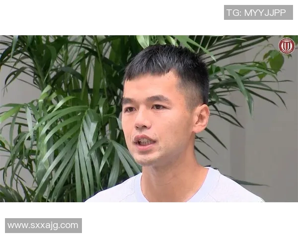 成都网球队团队协作引发热议球员间配合与信任的挑战与思考